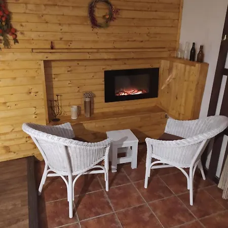 Dvorečná *