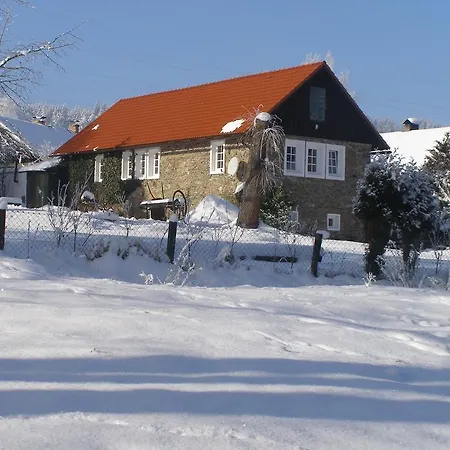 德沃勒科纳公寓 * Loučovice