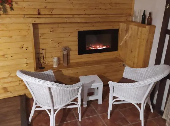 Dvorečná *