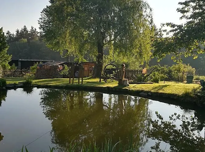 Dvorecna Daire Loučovice